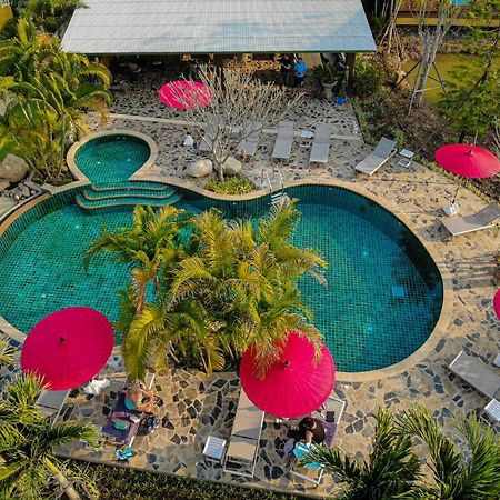 Phoo Na Resort Chiang Mai Bagian luar foto