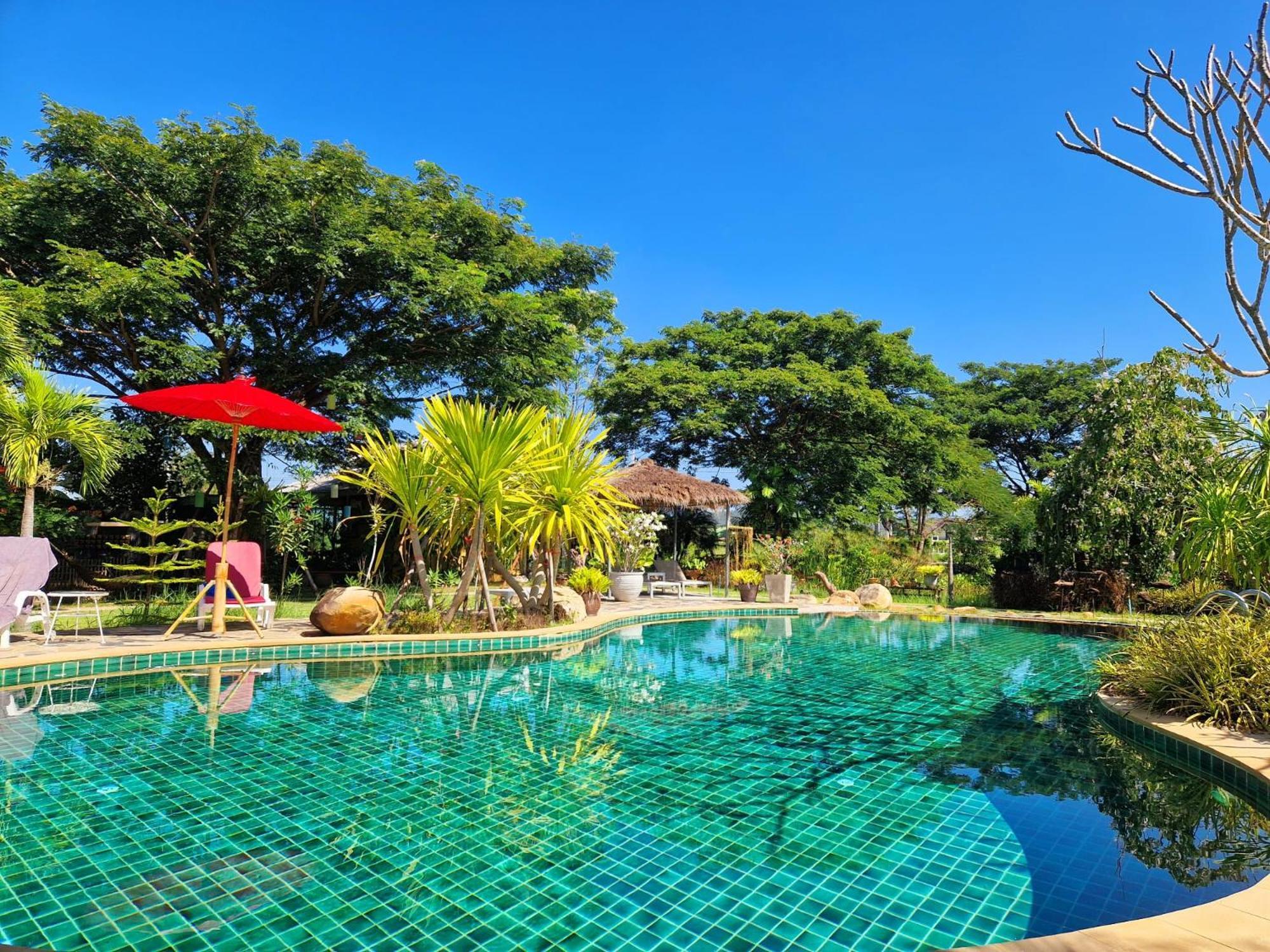 Phoo Na Resort Chiang Mai Bagian luar foto
