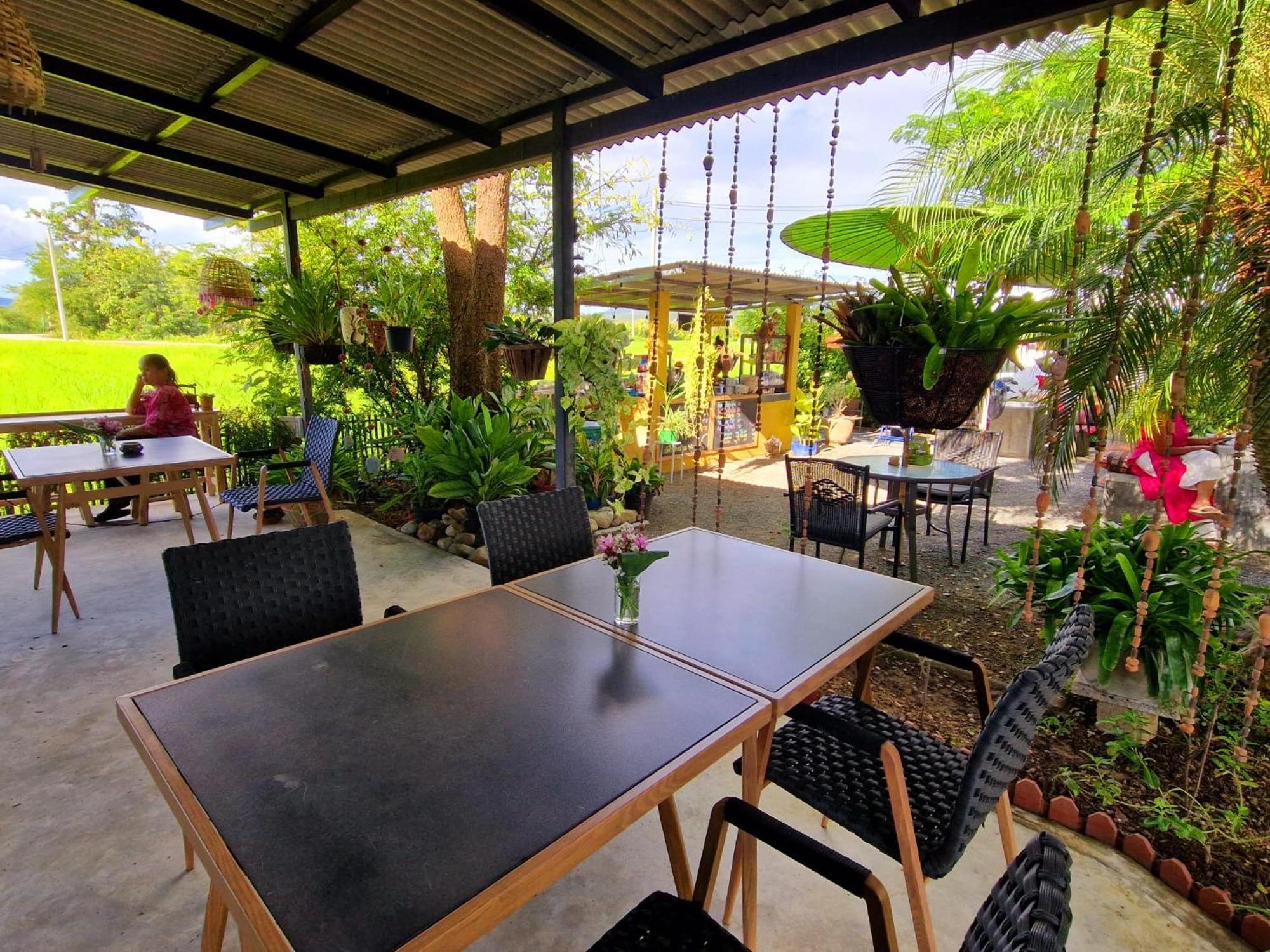 Phoo Na Resort Chiang Mai Bagian luar foto